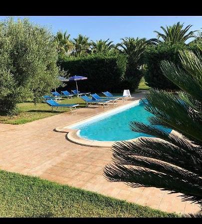 Oasi Degli Angeli Hotel Zapponeta Luaran gambar