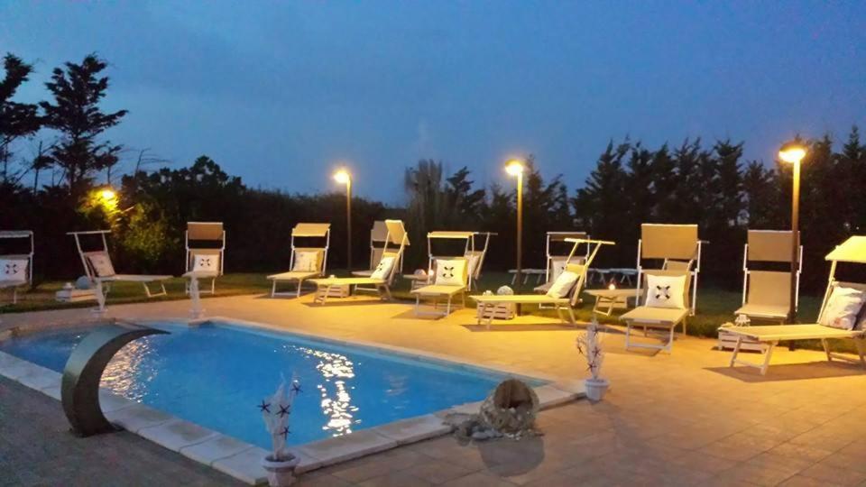 Oasi Degli Angeli Hotel Zapponeta Luaran gambar